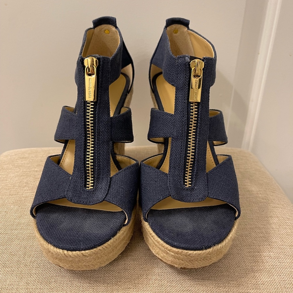 Michael Kors wedges size 6.5